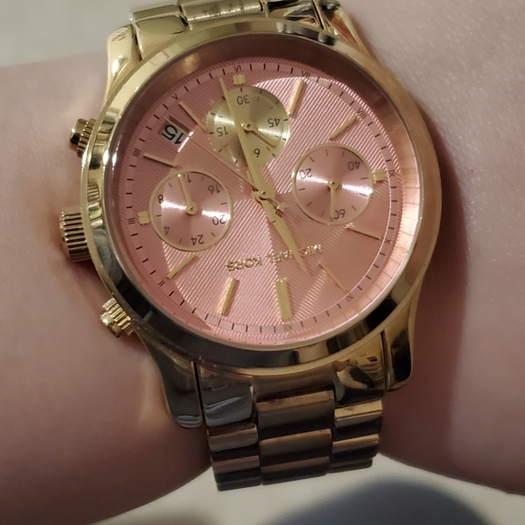 Michael Kors watch - Picture 7 of 7